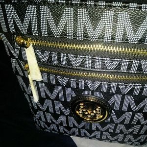 Beautiful Cross Body Purse